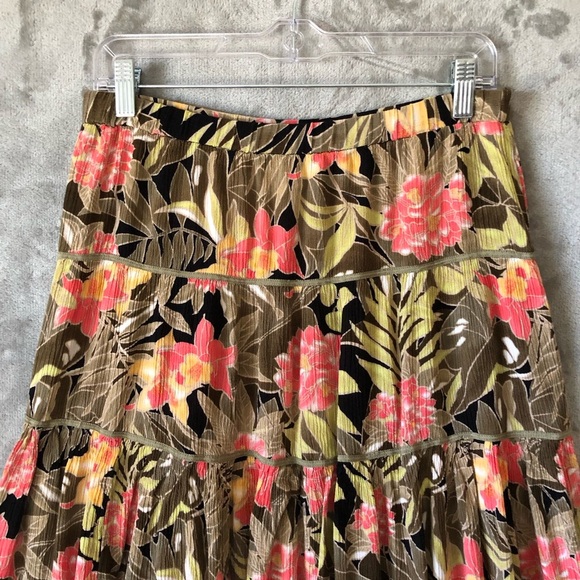 Sag Harbor Women Floral Midi Skirt Size 10 Tiered Flare Elastic Waistband Summer - Picture 3 of 9